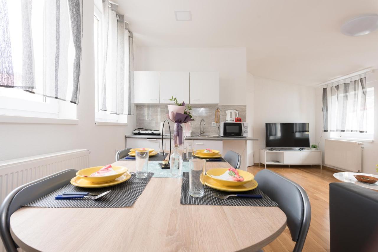 Apartmani Kod Marka Pozega Exterior foto